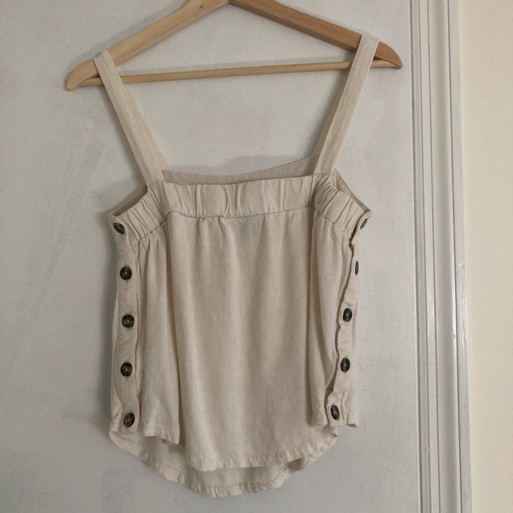 Universal Threads Tank Top - Picture 2 of 4